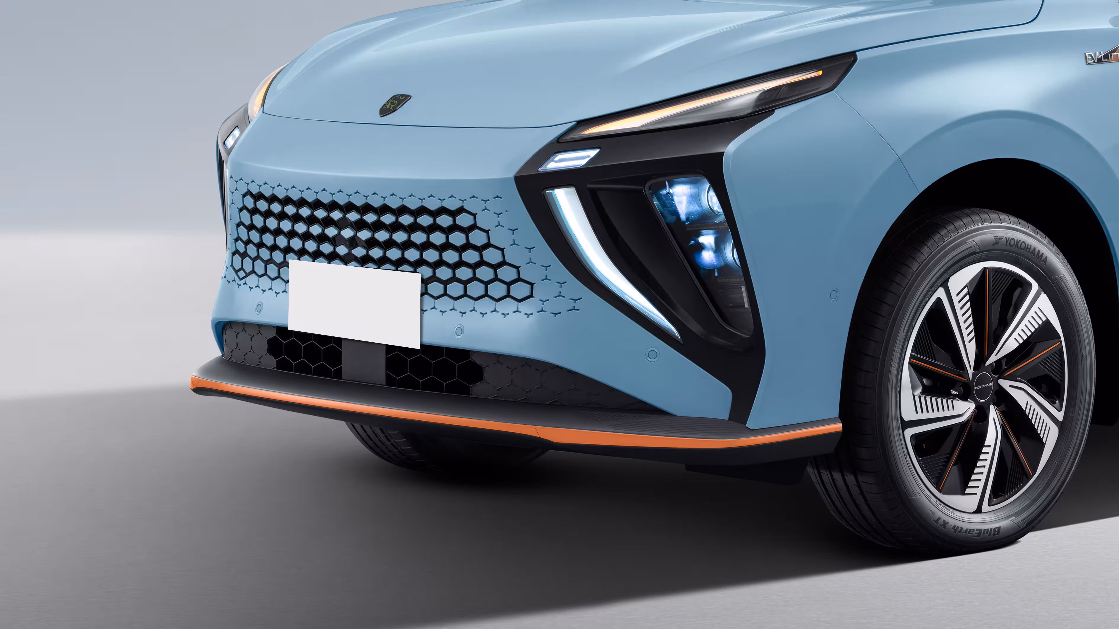 Bold front design with an innovative approach